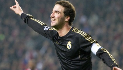 ky体育-法甲激烈争夺，战术变化引关注，法甲前瞻